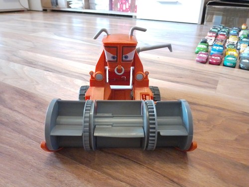 Disney pixar cars frank - pixar,