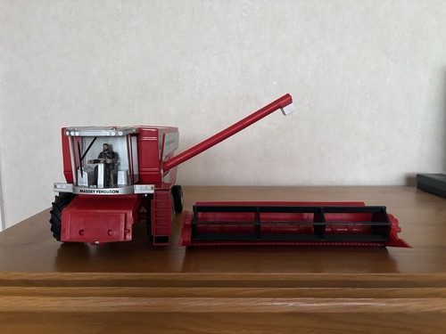 Massey ferguson 7200 diecast - massey,