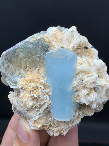 Aquamarine crystal combine - crystal,